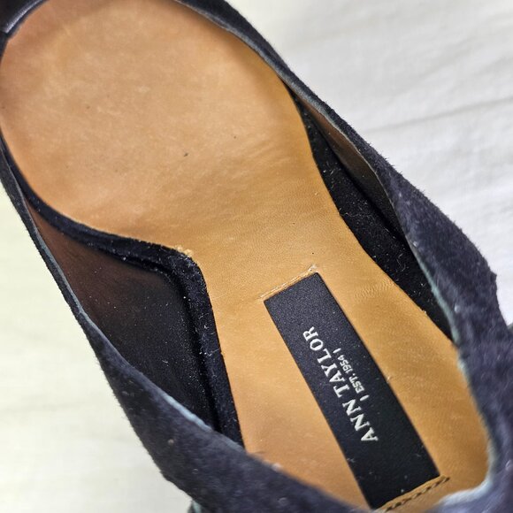Ann Taylor Katlin 3.5” Stiletto Heel Cutout Scarpin Slip On Suede Pumps 8M - Picture 10 of 15
